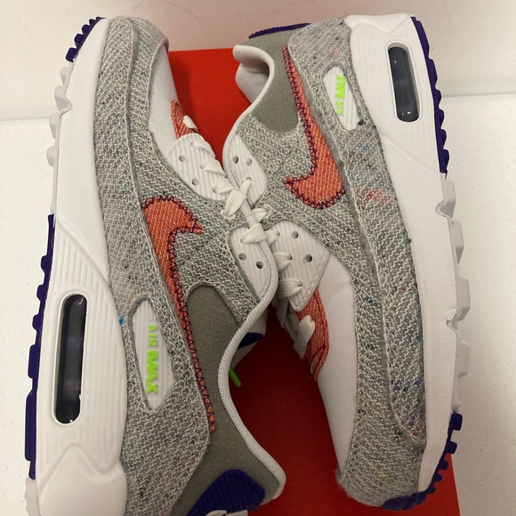 New nike air max 90 electric green athletic shoes - Picture 5 of 8